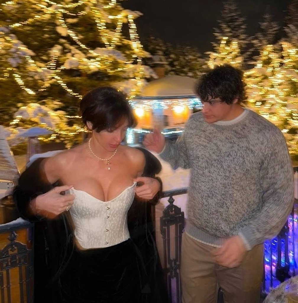 Ивлееву подозревают в браке ПО РАСЧЕТУ ради обеления репутации. В сети появился слух, что блогерша ... - 4