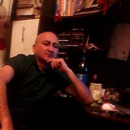 Ahmet, 56, 