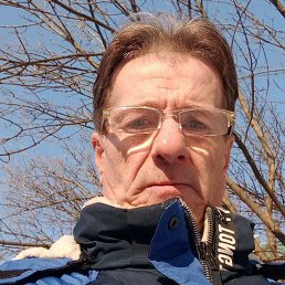 ������, 61 ���, �����-���������