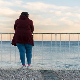 ����, ����, 42 ����