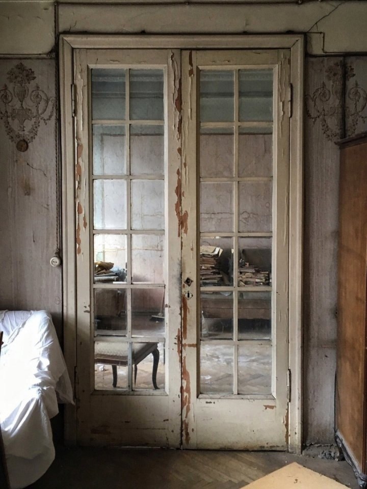 Коммунальные квартиры Санкт-Петербурга. Вы тоже видите в этом особую эстетику? - 7