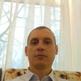 Alex, 45, 