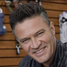 **Stranger**, ���������