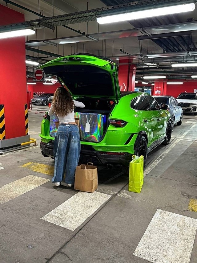 ,         . Lamborghini Urus   - ... - 3