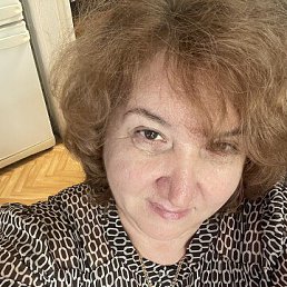 eLena, 57, 