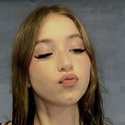 Полина, 18 лет, Москва Полина, 18 лет, Москва