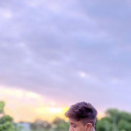 Jayesh, 18, 