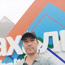Ohunbek Berdiyorov, 33, -