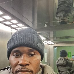 Rodrigue, 34, 