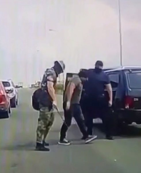 “Подрезал не тех”: Неудачная атака на микроавтобус в Татарстане. В Республике Татарстан группа ... - 2