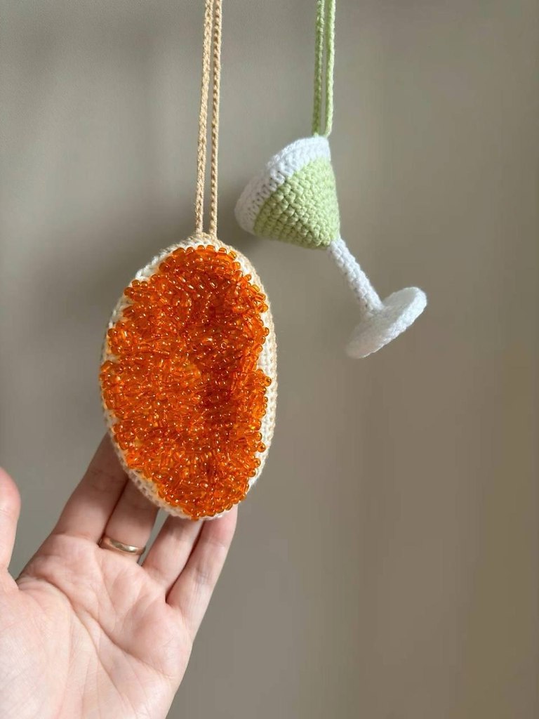 Сумочный обвес как способ самовыражения.Добавить характер даже к самой лаконичной сумке — легко! ... - 5