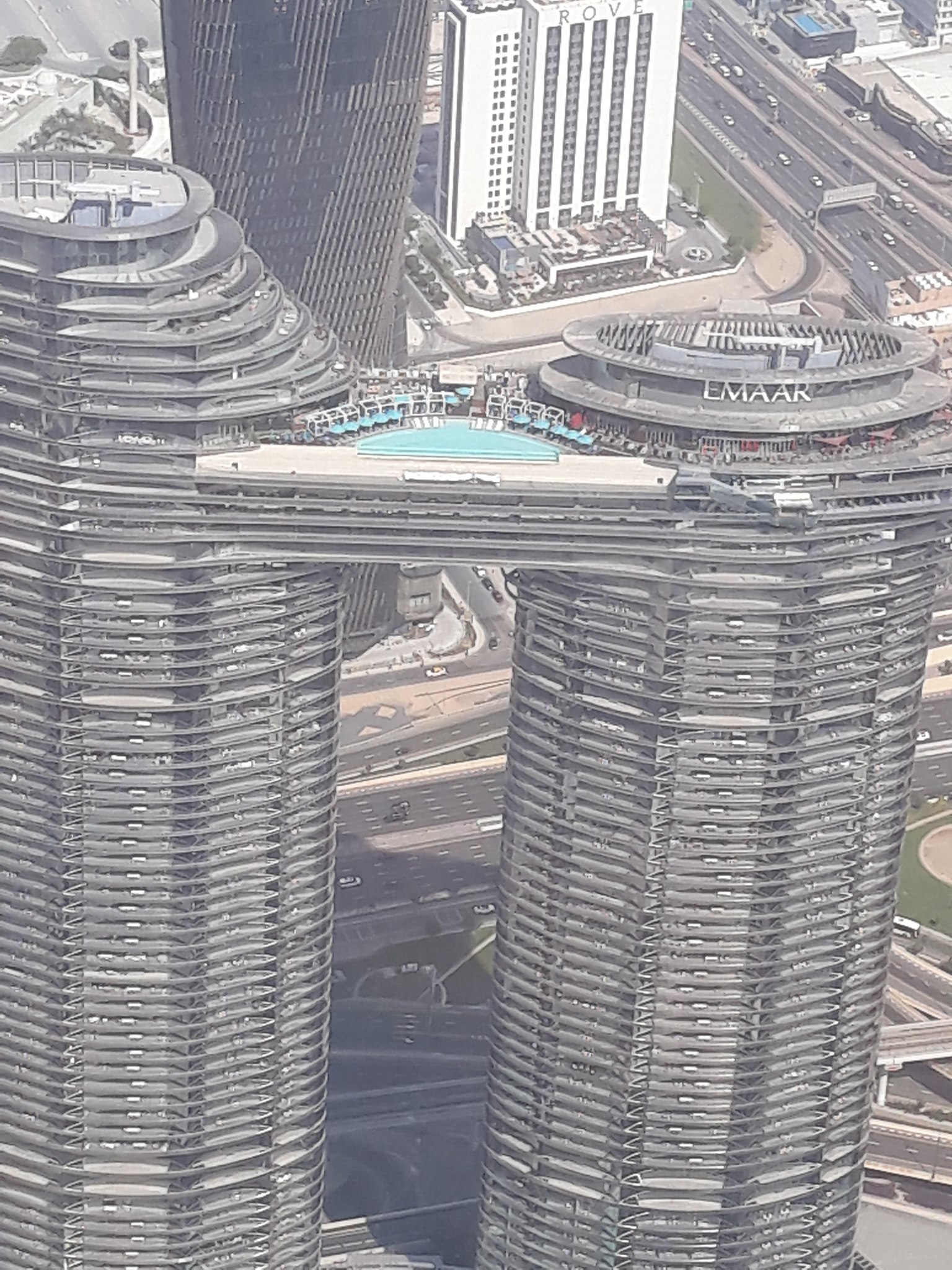  - 27  2025  22:09 - 7