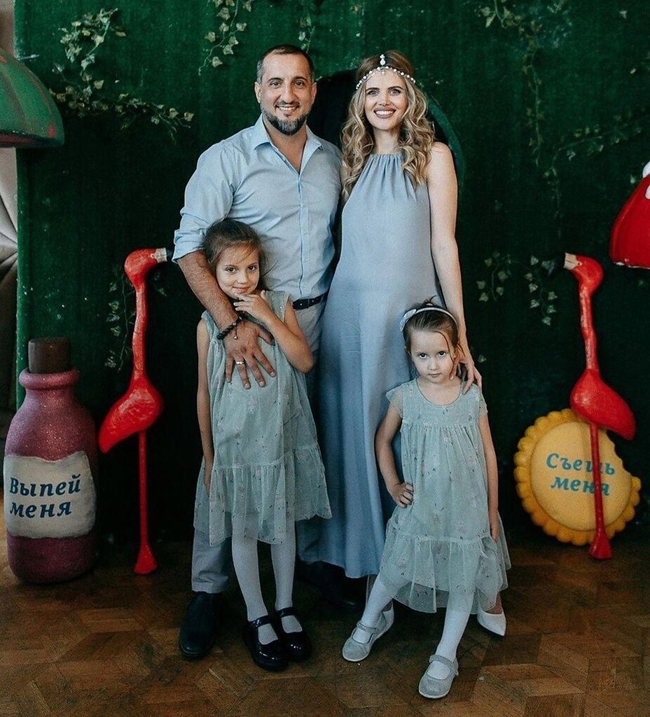 -       .  ,  ,  ... - 3