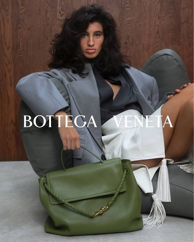 Bottega Veneta     ss/25.        ...