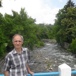 vasil, 66, 