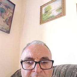 Hovagim, 47, 