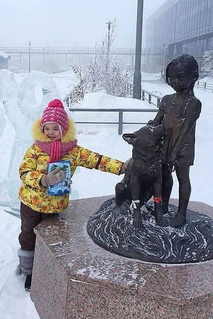 :) В июле 2014 года в лесах Сибири пропала 4-летняя девочка Карина Чикитова. Несколько дней ее ...