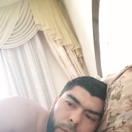 Kadir, 32, 