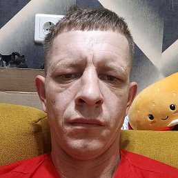 ������, ������, 33 ����