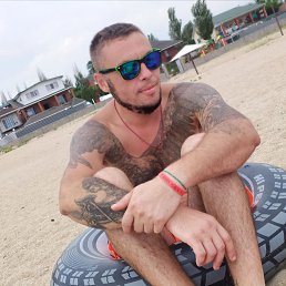 Nikolay, 38, 