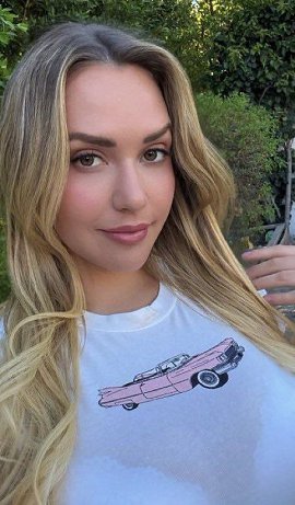 Mia, 33 ����, �������