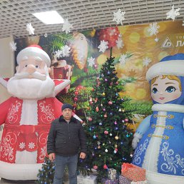 Iqboljon Mamasidiqov, 40, 