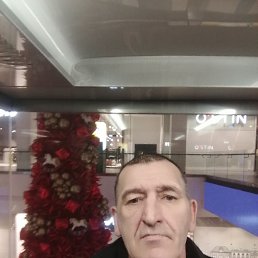 ��������, 52 ����, ������