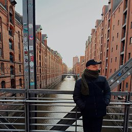 ������, ������, 33 ����