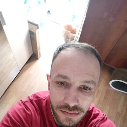 Yan, 43 ����, �������