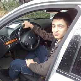 Narek, 29, 
