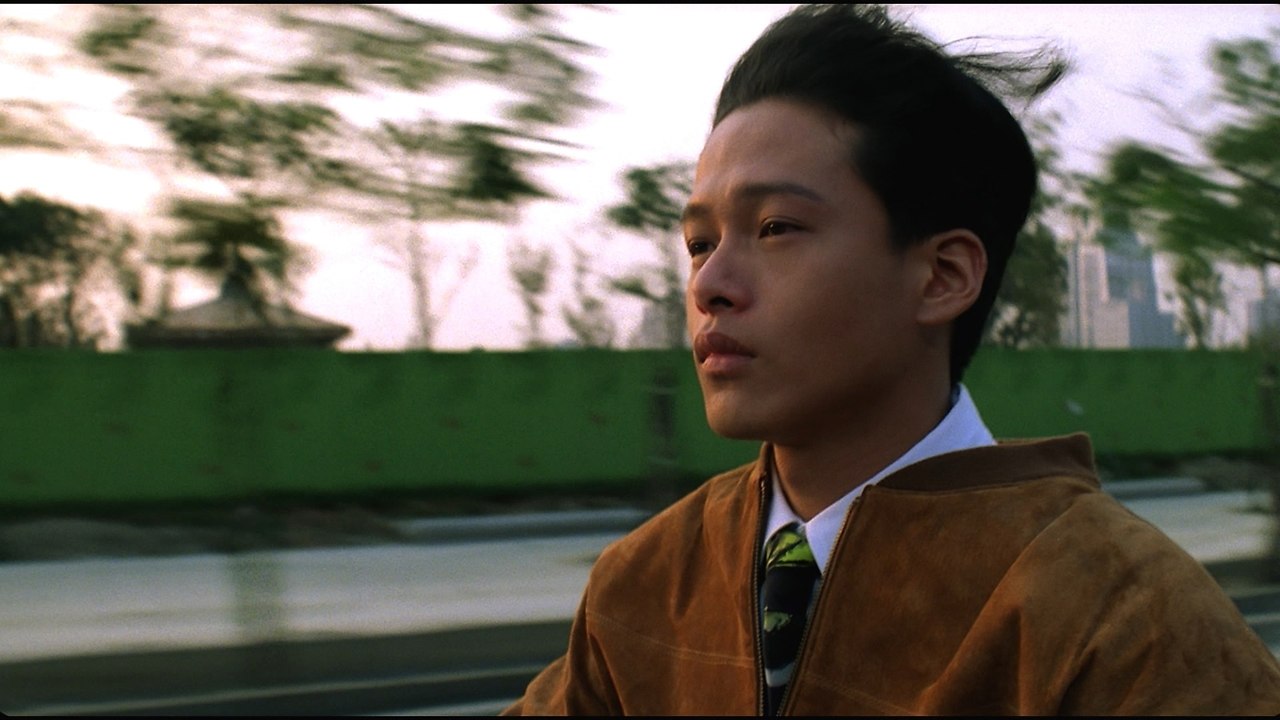 Vive LAmour /   , 1994.Directed by Tsai Ming-liangCinematography by Ming-kuo ...