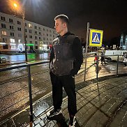 Денис, 22 года, Москва Денис, 22 года, Москва