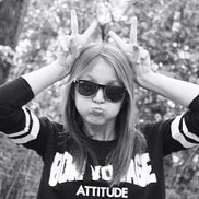 Alenka, 26 , 
