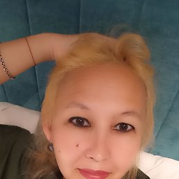 Elya, 43, 