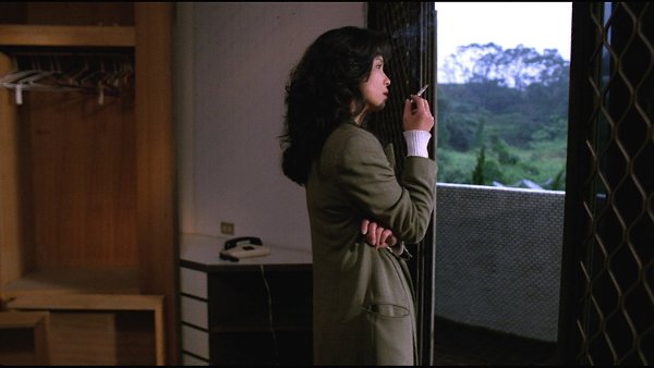 Vive LAmour /   , 1994.Directed by Tsai Ming-liangCinematography by Ming-kuo ... - 3