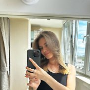 Эмилия, 28 лет, Париж Эмилия, 28 лет, Париж