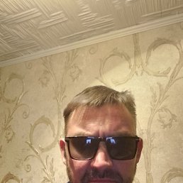 ���������, ���������, 42 ����