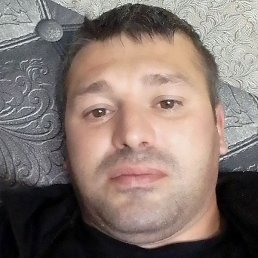 ������, ����, 42 ����