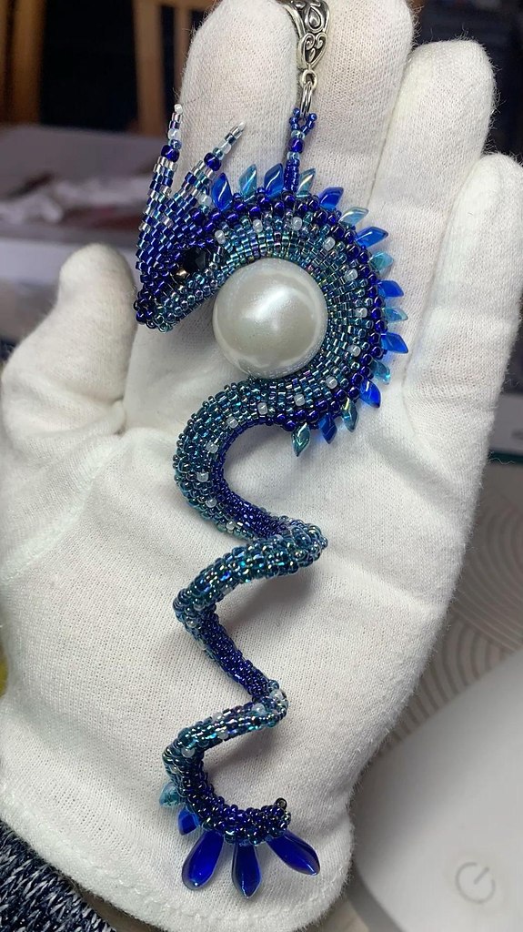 ������������������������������������y����,�������������������������������y��������������������. - 4