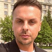 ����������, 33 ����, ������