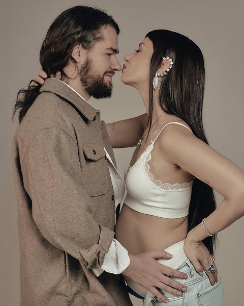 Ида Галич выложила новую совместную фотосессию с супругом.Напомним, что совсем недавно они сообщили ... - 5