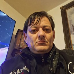 Jurij44, 45, 