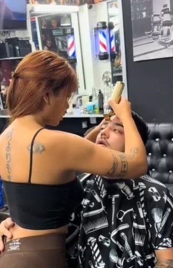 Парень улетел