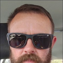 Rennis, 29, 