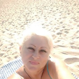 Lana, 50, 