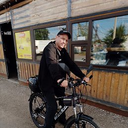 ����, ������, 42 ����