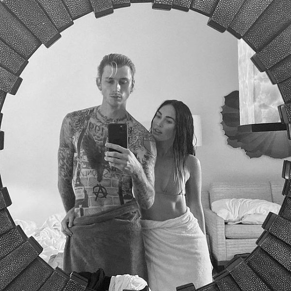         Machine Gun Kelly.     .  ... - 4