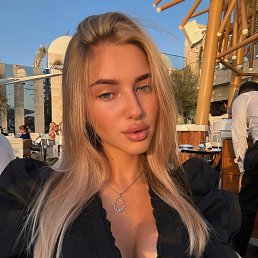 Kira Dmitrievna, 25 , 