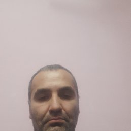 Zaza, 44, 