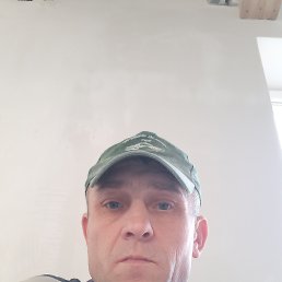 �������, 39 ���, �����-���������